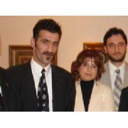 ARINÇ IN HEYKELİNİ YAPMAYA TALİP OLDU